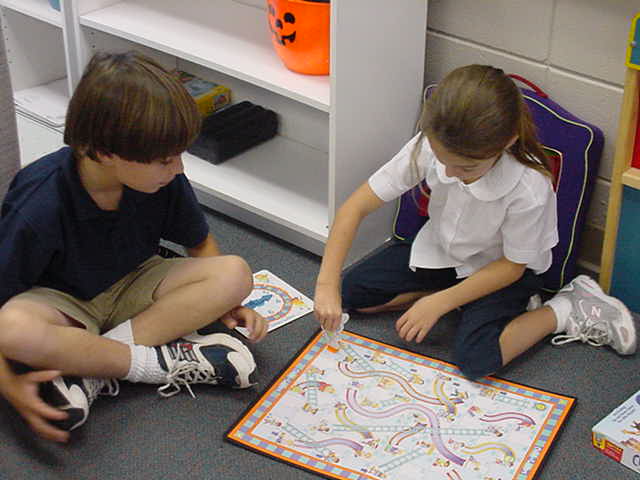games and puzzles center